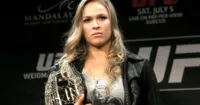 Ronda Rousey đóng phim My Fight / Your Fight về chính cuộc đời mình