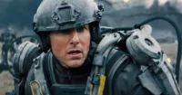 Tom Cruise chiến đấu xác ướp, giải cứu thế giới