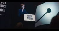 [TRAILER] A Private War - "Gone Girl"  Rosamund Pike trở thành phóng viên chiến trường