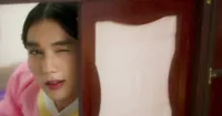 Yoo Seung Ho giả gái lập băng lừa đảo với Xiumin