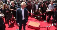 Michael Bay in dấu tại Đại lộ Danh Vọng Hollywood