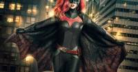 Hé lộ tạo hình của Ruby Rose trong vai Batwoman của Arrowverse