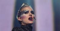 Natalie Portman hoá thân thành ngôi sao nhạc pop trong Vox Lux của Brady Corbet
