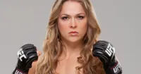 Ronda Rousey được mời đóng phim Captain Marvel!