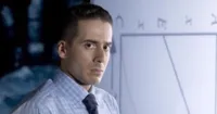 Arrow mùa 6 tìm thấy tố chất của một kẻ ngoài vòng pháp luật đầy nham hiểm bên trong Kirk Acevedo