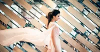 Kim Tuyến - Người mẹ đơn thân trong đời thực và trên màn ảnh rộng