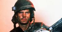 Bill Paxton diễn viên Aliens qua đời ở tuổi 61