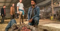 [Trivia] Fear The Walking Dead S02E10 - Do Not Disturb