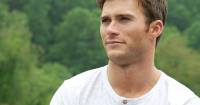 Scott Eastwood sẽ thoát khỏi bóng của cha mình, Clint Eastwood?