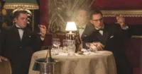 Tom Hardy nhập vai trong Song sinh sát thủ