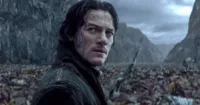 Luke Evans điển trai trong loạt hình ảnh mới từ Dracula Untold